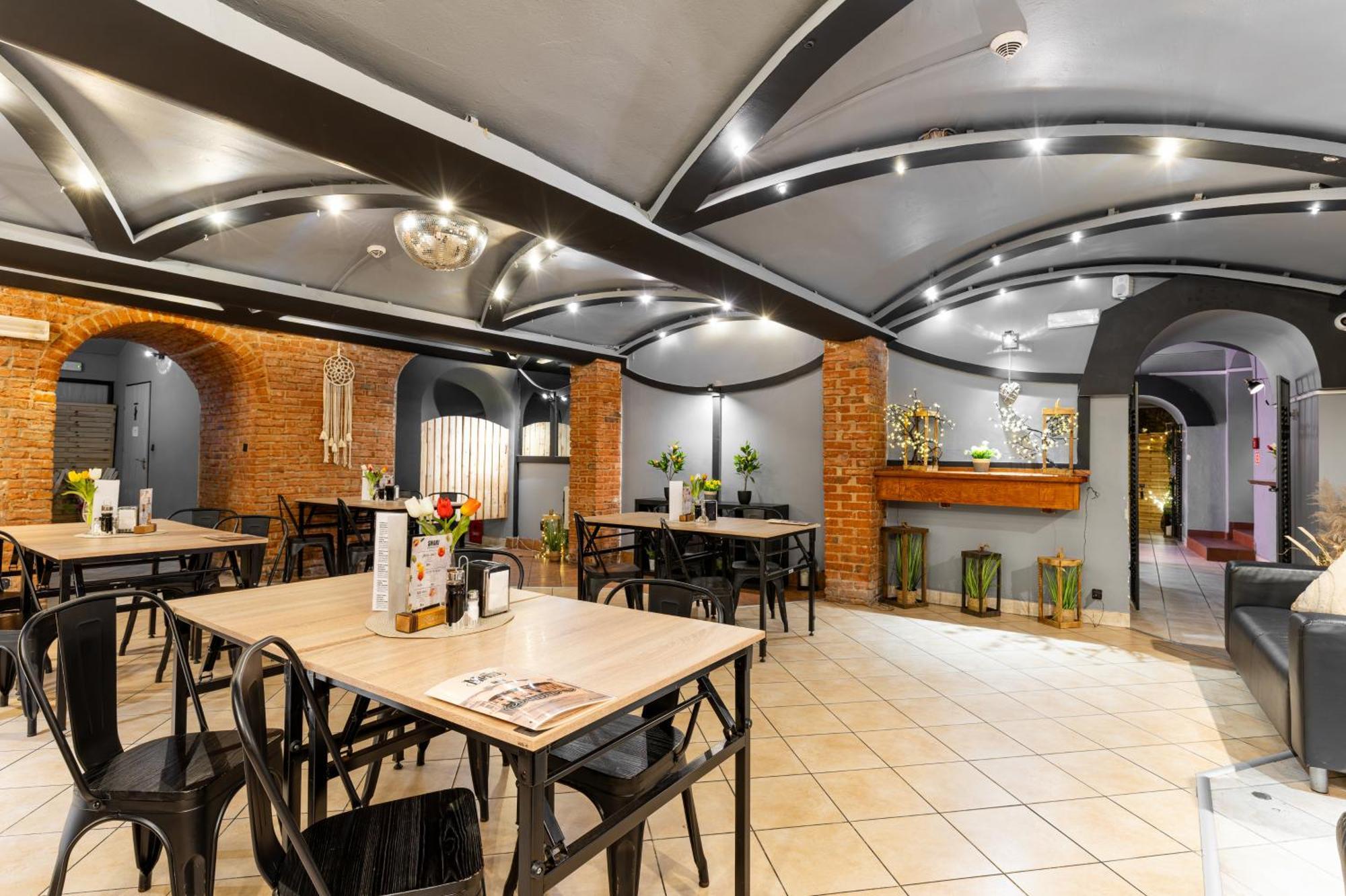 Elemels Planet Bed & Breakfast Ustroń Exterior foto