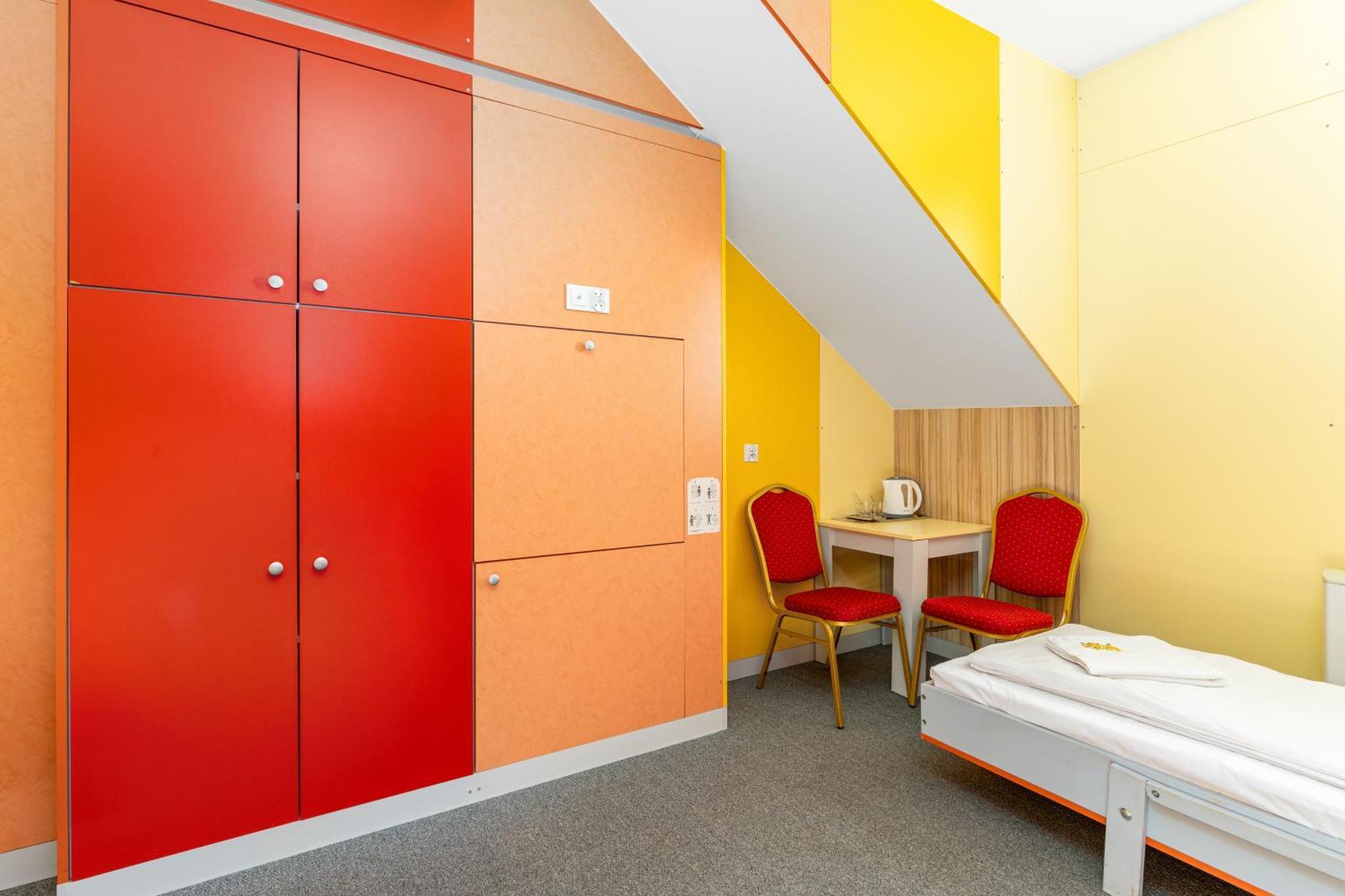 Elemels Planet Bed & Breakfast Ustroń Exterior foto