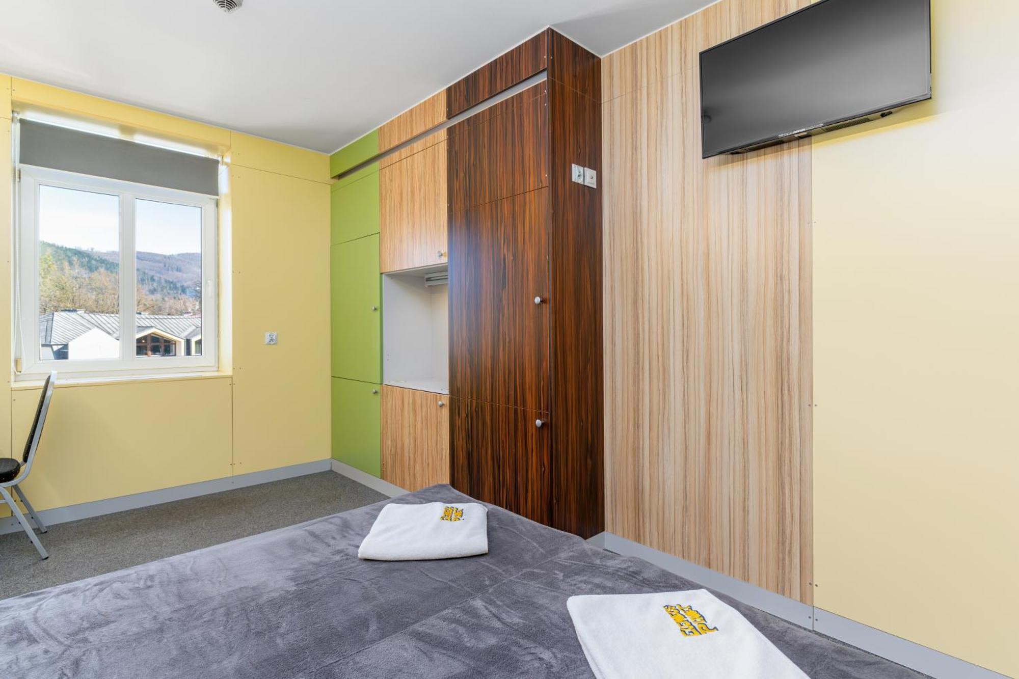 Elemels Planet Bed & Breakfast Ustroń Exterior foto